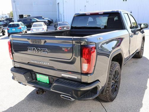 2022 GMC Sierra 1500 Elevation
