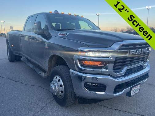 2026 RAM 3500 Tradesman Crew Cab 4x4 8' Box