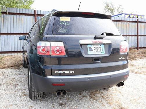 2011 GMC Acadia SLE