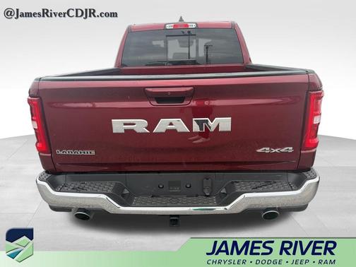 Delmonico Red Pearlcoat 2026 RAM 1500 Laramie
