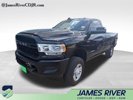 Diamond Black Crystal Pearlcoat 2022 RAM 2500 Tradesman Regular Cab 4x4 8' Box