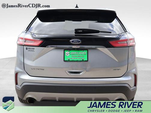 Silver Metallic 2020 Ford Edge SEL