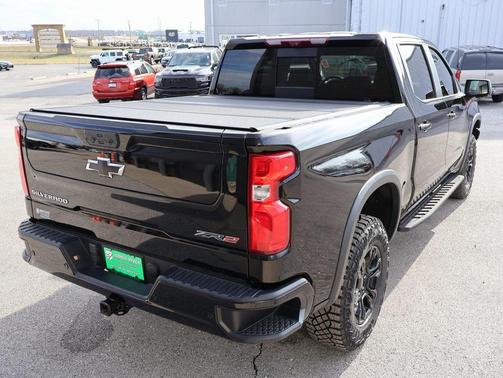 2023 Chevrolet Silverado 1500 ZR2