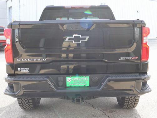 2023 Chevrolet Silverado 1500 ZR2