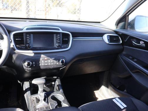 2020 Kia Sorento L