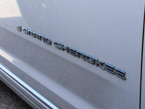 2022 Jeep Grand Cherokee 4xe Summit