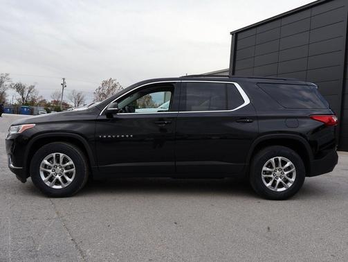 2021 Chevrolet Traverse LT Leather