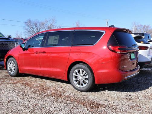 2026 Chrysler Pacifica Limited