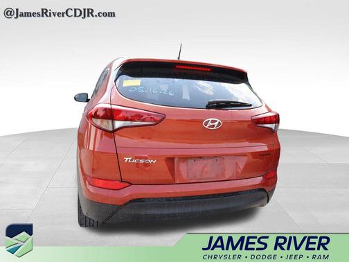 Sedona Sunset 2017 Hyundai TUCSON SE