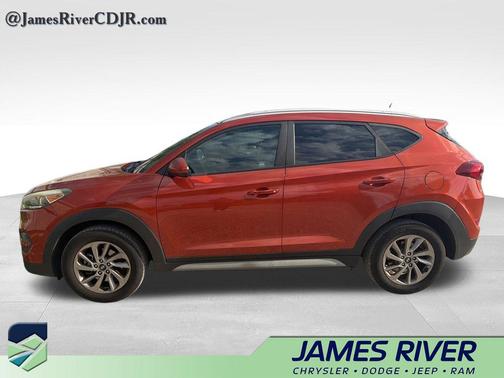 Sedona Sunset 2017 Hyundai TUCSON SE