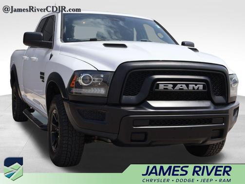 Bright White Clearcoat 2022 RAM 1500 Classic Warlock Quad Cab 4x4 6'4' Box