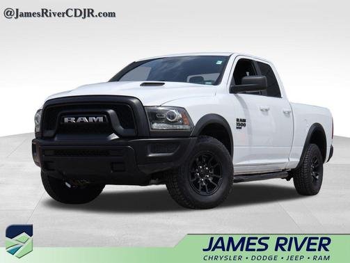 Bright White Clearcoat 2022 RAM 1500 Classic Warlock Quad Cab 4x4 6'4' Box