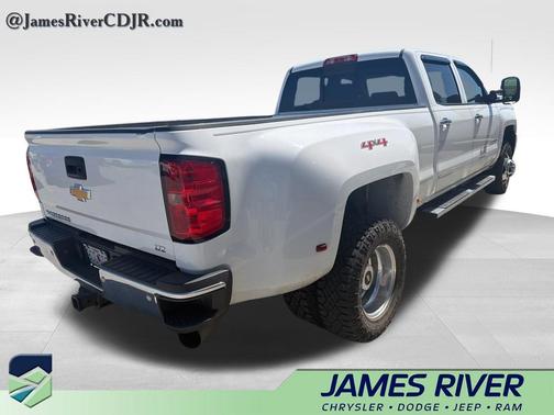 Summit White 2015 Chevrolet Silverado 3500 LTZ