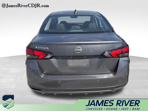 2023 Nissan Versa 1.6 SV