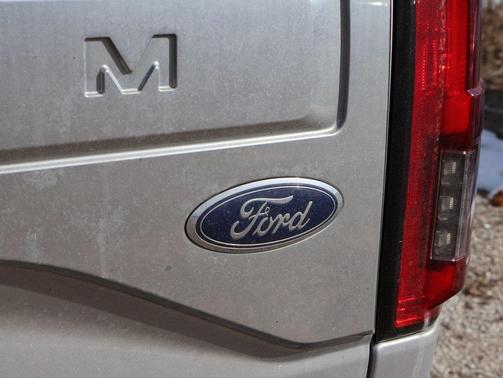 2016 Ford F-150 Platinum