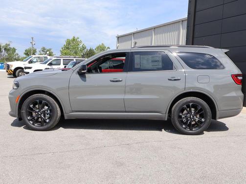DB Black Clearcoat 2026 Dodge Durango GT Plus