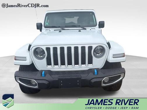 Bright White Clearcoat 2023 Jeep Wrangler 4xe Sahara