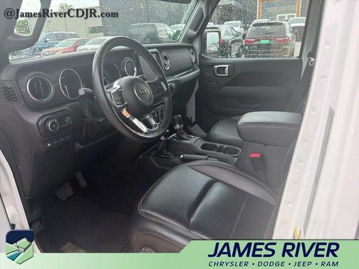 Bright White Clearcoat 2023 Jeep Wrangler 4xe Sahara