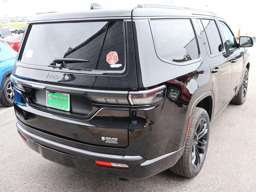 High Gloss Black 2026 Jeep Grand Wagoneer Summit Obsidian 4x4