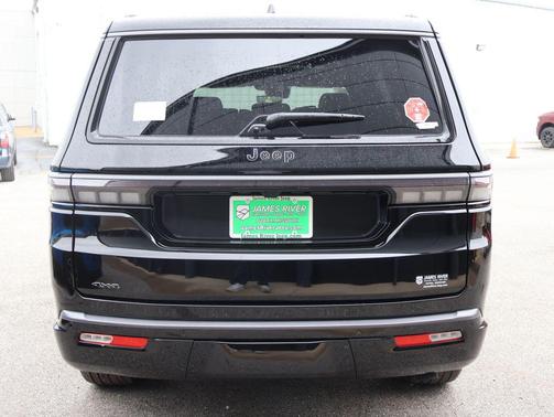 High Gloss Black 2026 Jeep Grand Wagoneer Summit Obsidian 4x4