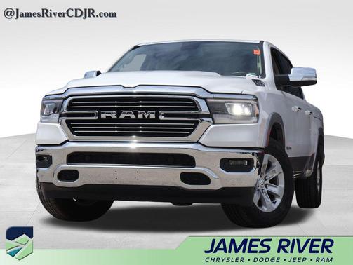 Ivory White Tri-Coat Pearlcoat 2020 RAM 1500 Laramie