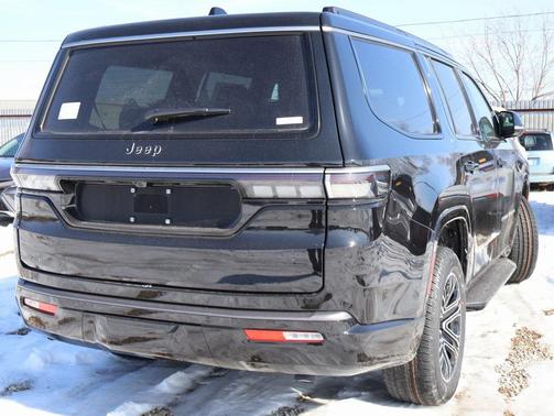 2026 Jeep Grand Wagoneer 4x4