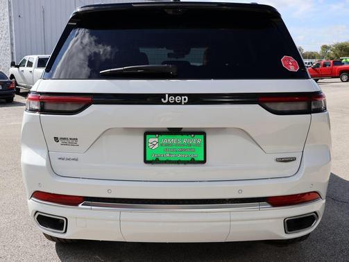 2025 Jeep Grand Cherokee Summit