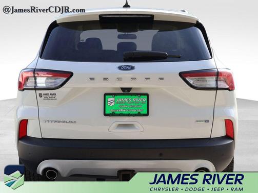 2020 Ford Escape Titanium