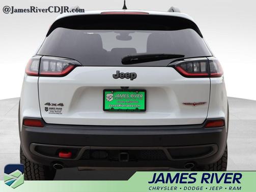 2020 Jeep Cherokee Trailhawk