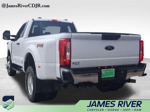 Oxford White 2023 Ford F-350 XLT