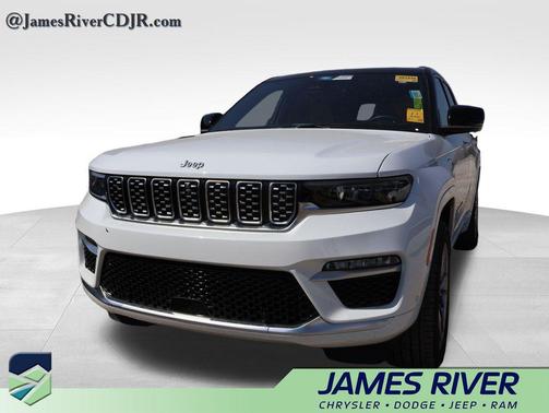 Diamond Black Crystal Pearlcoat 2023 Jeep Grand Cherokee 4xe Summit