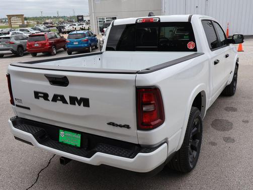 Bright White Clearcoat 2026 RAM 1500 Big Horn/Lone Star