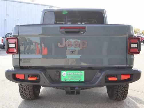 2026 Jeep Gladiator Mojave 4x4