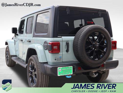 Earl Clearcoat 2023 Jeep Wrangler 4xe Sahara