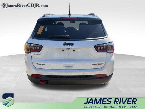 2021 Jeep Compass Trailhawk