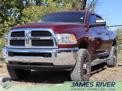 2018 RAM 3500 Tradesman Crew Cab 4x4 6'4' Box