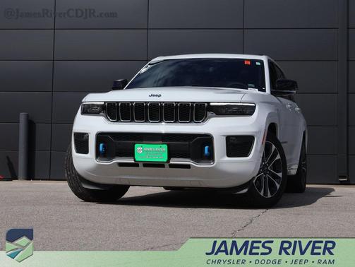 Bright White Clearcoat 2023 Jeep Grand Cherokee 4xe Overland