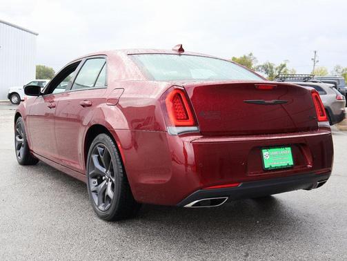 2023 Chrysler 300 S