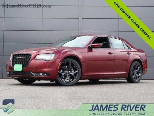 2023 Chrysler 300 S