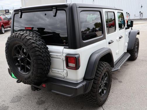 2024 Jeep Wrangler Willys