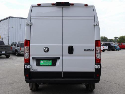 2025 RAM ProMaster 2500 Tradesman