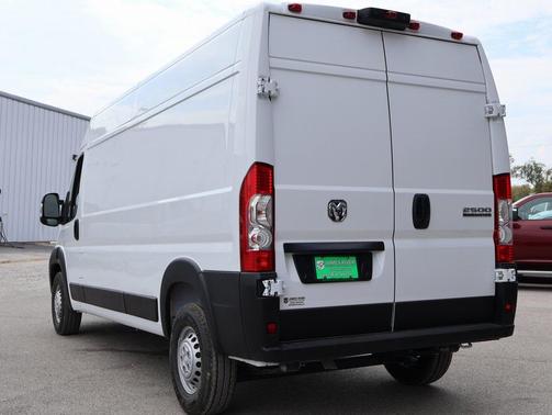 2025 RAM ProMaster 2500 Tradesman