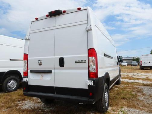 2025 RAM ProMaster 2500 Tradesman
