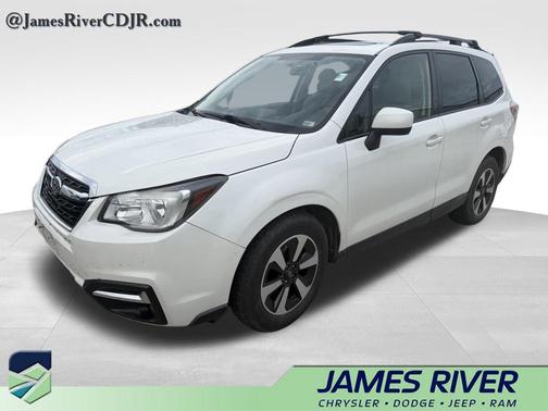 Crystal White Pearl 2018 Subaru Forester 2.5i Premium