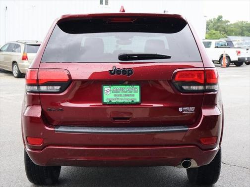 2022 Jeep Grand Cherokee Laredo