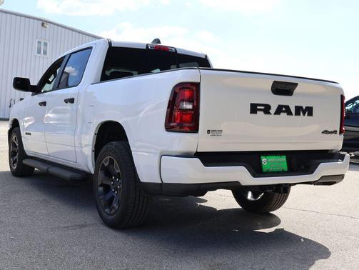 Bright White Clearcoat 2026 RAM 1500 Express