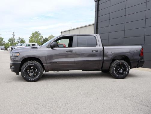 Granite Crystal Metallic Clearcoat 2026 RAM 1500 Warlock Crew Cab 4x4 5'7' Box