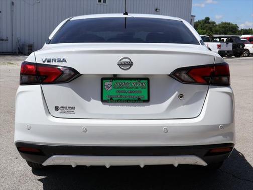 2024 Nissan Versa 1.6 S