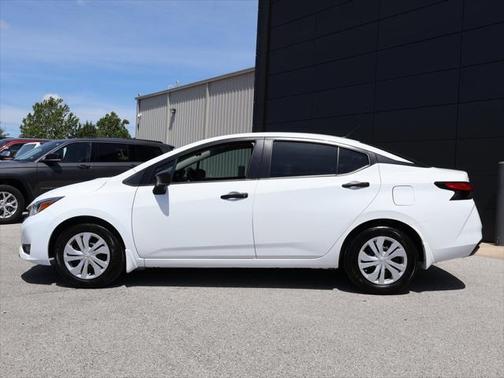 2024 Nissan Versa 1.6 S