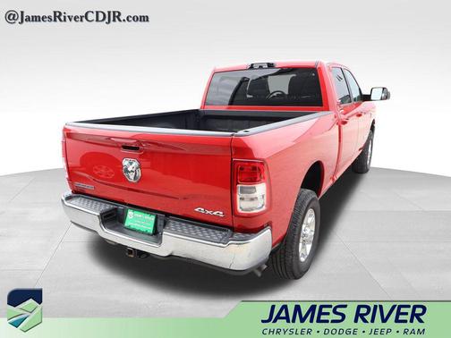 Flame Red Clearcoat 2022 RAM 2500 Big Horn Crew Cab 4x4 6'4' Box